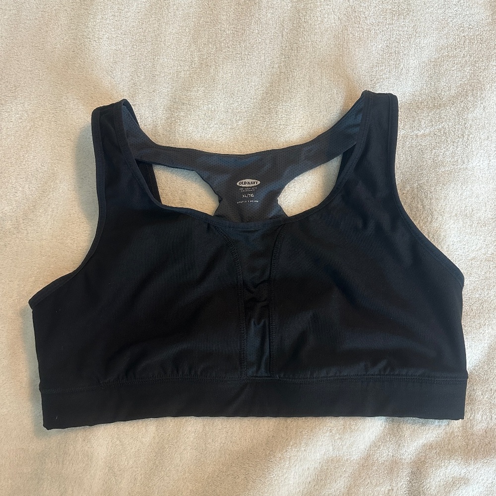 Sports bra